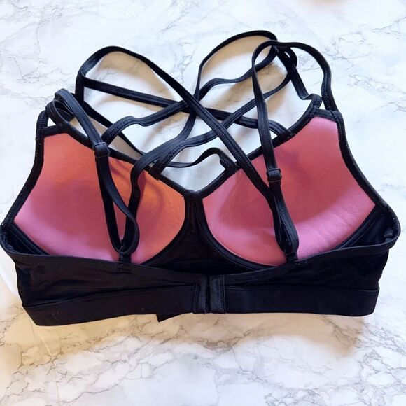 Victorias Secret Strappy ultimate push bra - Picture 3 of 4